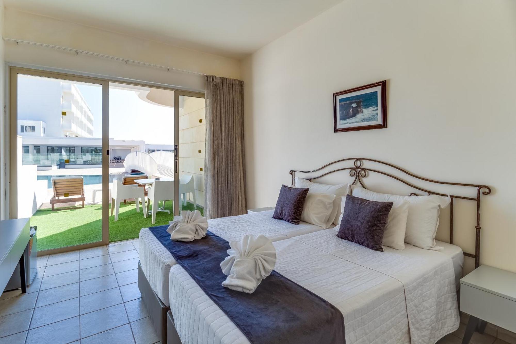 Piere - Anne Beach Hotel Agia Napa Buitenkant foto